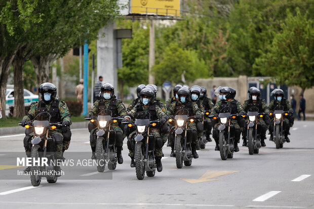 Commemoration of National Day of Army across Iran