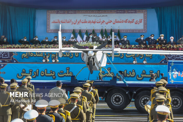 مراسم گرامیداشت روز ارتش در تهران