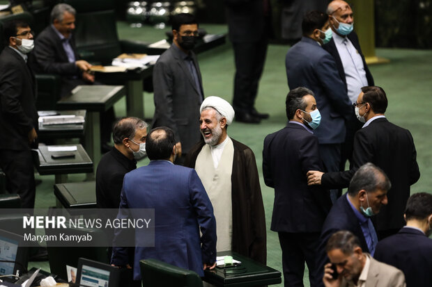 مجتبی ذوالنور نماینده مجلس در جلسه علنی مجلس شورای اسلامی حضور دارد