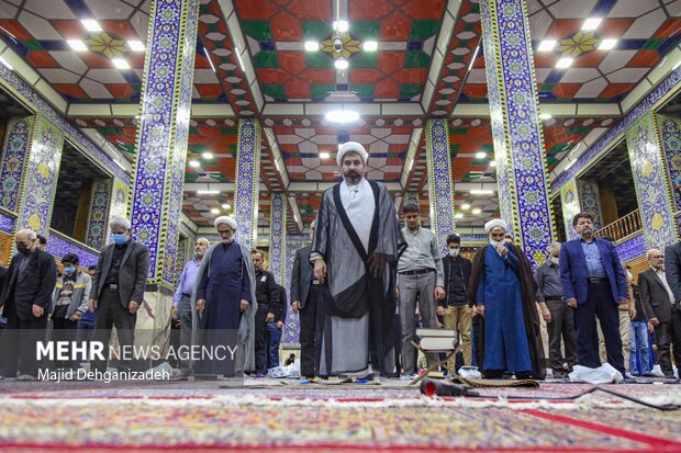مراسم احیای شب ۱۹ماه مبارک رمضان در یزد