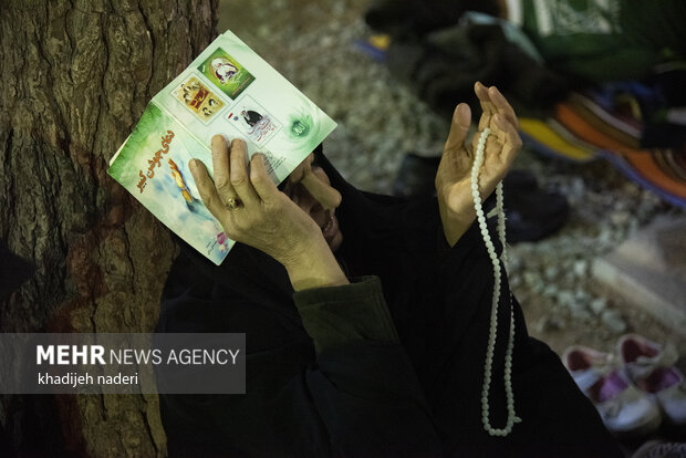 احیای رمضان در تکیه شهدا اصفهان