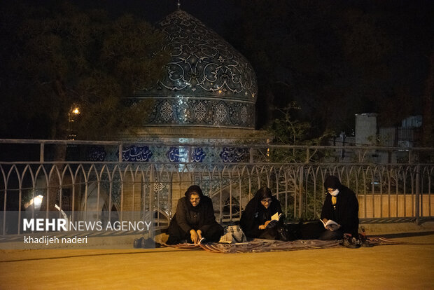 احیای رمضان در تکیه شهدا اصفهان