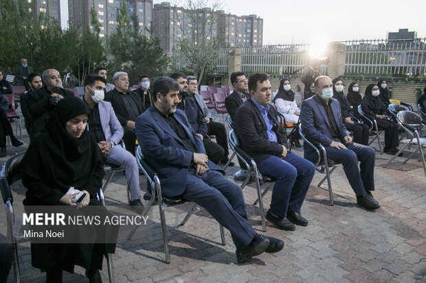 شبی با کودکان شیرخوارگاه احسان