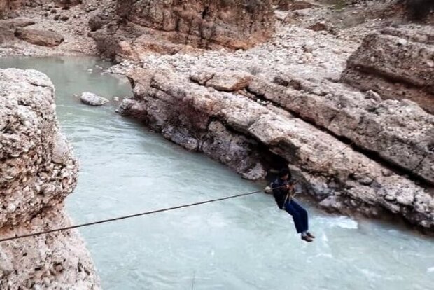 انتقال خطرناک مادر و نوزاد عشایر دهدزی با جره