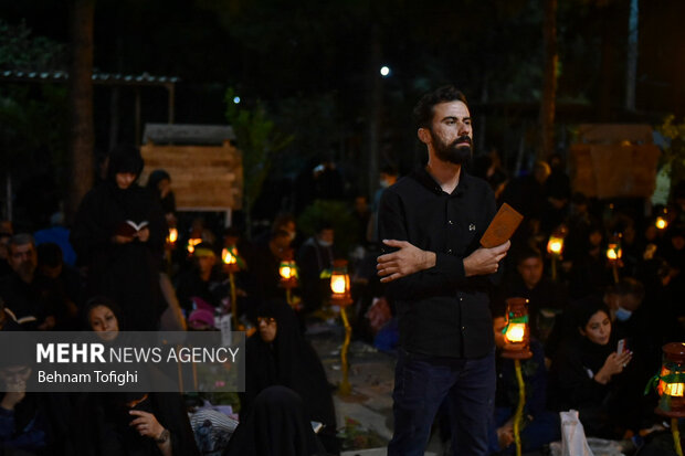 مراسم احیای شب بیست و یکم ماه مبارک رمضان ۱۴۰۱ در گلزار شهدا برگزار شد.