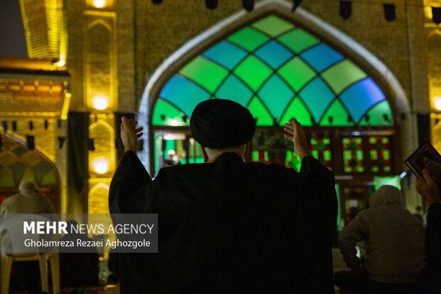 مراسم احیای شب ۲۱ماه مبارک رمضان در ساری
