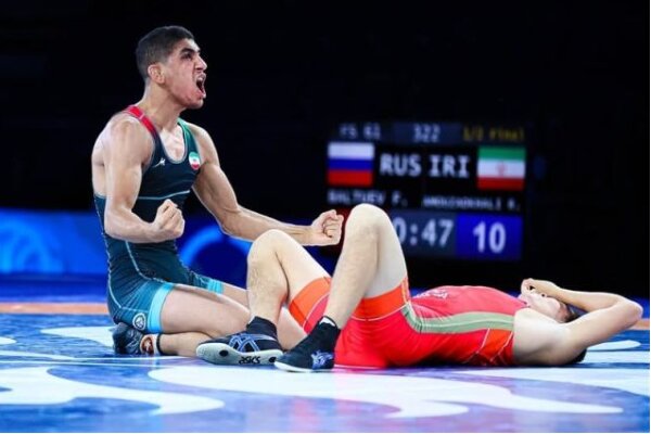 Amouzad grabs gold medal for Iran in Asian Wrestling C'ship