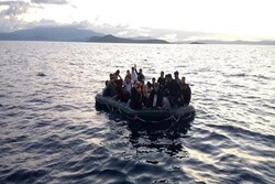 Lübnan'da 60 sığınmacıyı taşıyan tekne battı