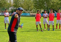 ۲۵ بازیکن به اردوی تیم فوتبال نوجوانان دعوت شدند