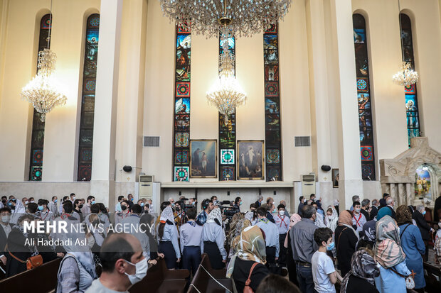 یکصد و هفتمین سالگرد واقعه نسل کشی ارامنه روز یکشنبه ۴  اردیبهشت ماه در کلیسای سرکیس مقدس برگزار شد
