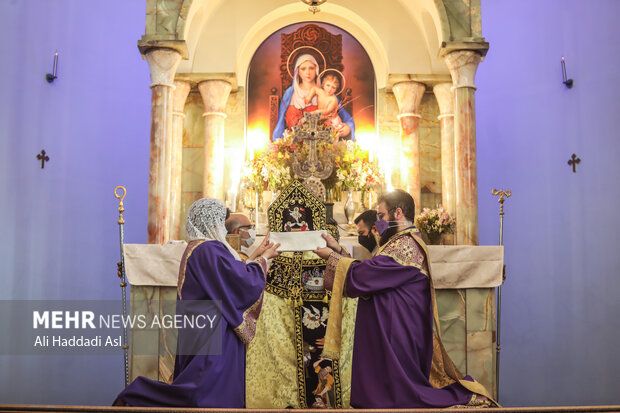 یکصد و هفتمین سالگرد واقعه نسل کشی ارامنه روز یکشنبه  ۴  اردیبهشت ماه در کلیسای سرکیس مقدس برگزار شد