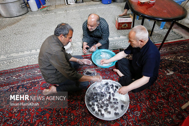 برگزاری سنت اعتکاف در همدان