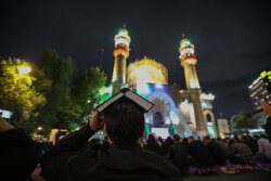 مراسم احیای شب بیست وسوم ماه مبارک رمضان در مسجد امام صادق (ع)