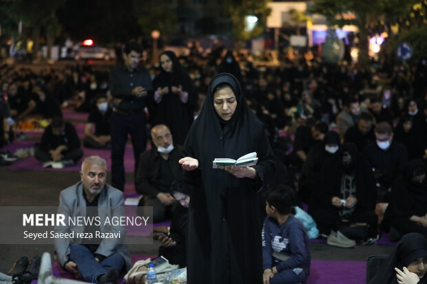 مراسم احياء ليلة القدر الثالثة من شهر رمضان المبارك في مسجد الإمام الصادق (ع)