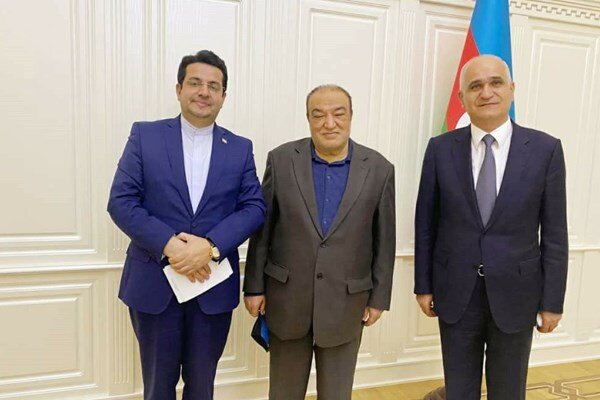 Iran, Azerbaijan discuss major economic, regional issues
