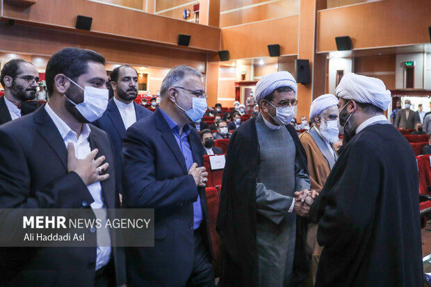 مراسم تودیع و معارفه رئیس سازمان فرهنگی هنری شهرداری تهران صبح روز سه شنبه 6 اردیبهشت ماه 1401 در فرهنگسرای اندیشه برگزار شد