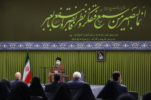 کار بزرگی که انقلاب برای دانشگاه کرد هویت‌بخشی به آن و به تبع هویت‌بخشی به ملت ایران بود