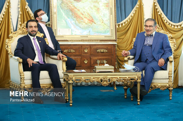 محمد حلبوسی، رئیس پارلمان عراق بعدازظهر چهارشنبه با علی شمخانی، دبیر شورای عالی امنیت ملی کشور دیدار کرد