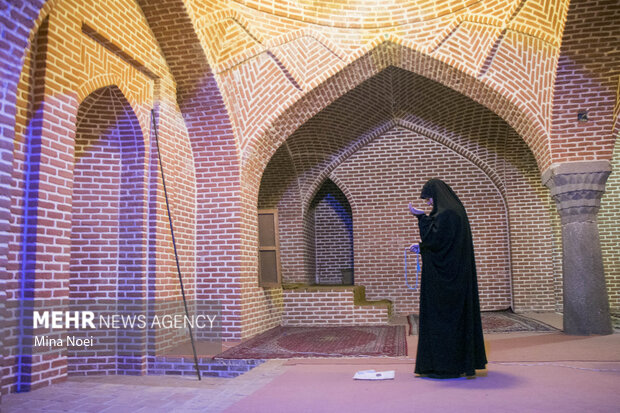 برگزاری اعتکاف رمضانیه در مسجد جامع تبریز