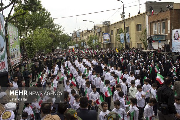 راهپیمایی ضد صهیونیستی مردم سنندج