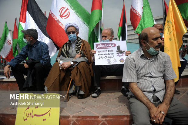 راهپیمایی روز جهانی قدس با حضور پرشور مردم در تهران برگزار شد