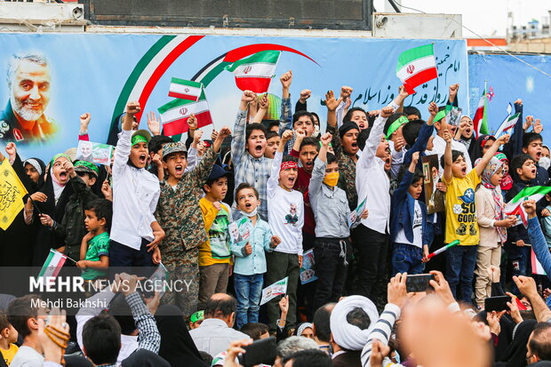 راهپیمایی روز قدس با حضور گسترده مردم انقلابی قم