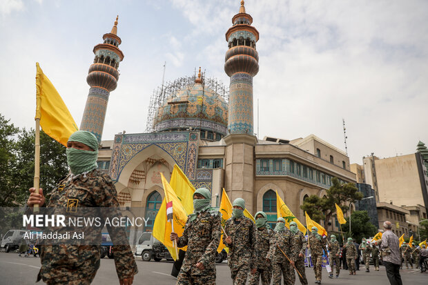 راهپیمایی روز جهانی <a href='https://sayeb.ir/tag/%d9%82%d8%af%d8%b3'>قدس</a> در <a href='https://sayeb.ir/tag/%d8%aa%d9%87%d8%b1%d8%a7%d9%86'>تهران</a> و همزمان در سراسر کشور در <a href='https://sayeb.ir/tag/%d8%aa%d9%87%d8%b1%d8%a7%d9%86'>تهران</a> برگزار شد