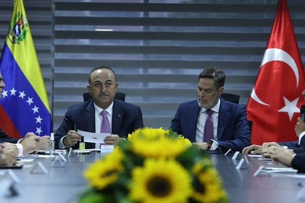 Çavuşoğlu, Venezuela'ya ziyaret gerçekleştirdi