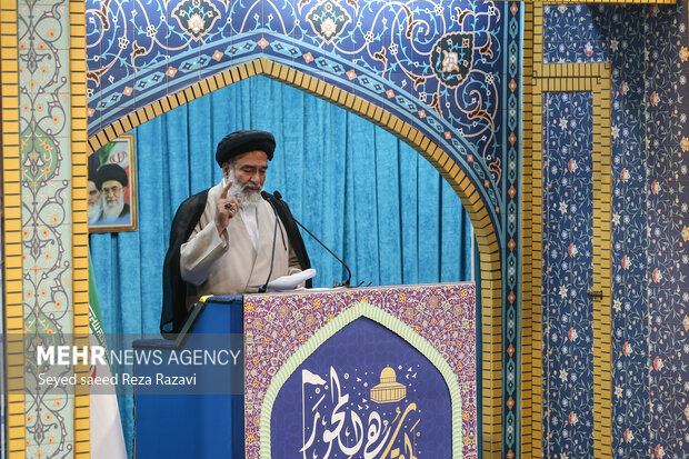 Friday prayers in Tehran on Quds Day