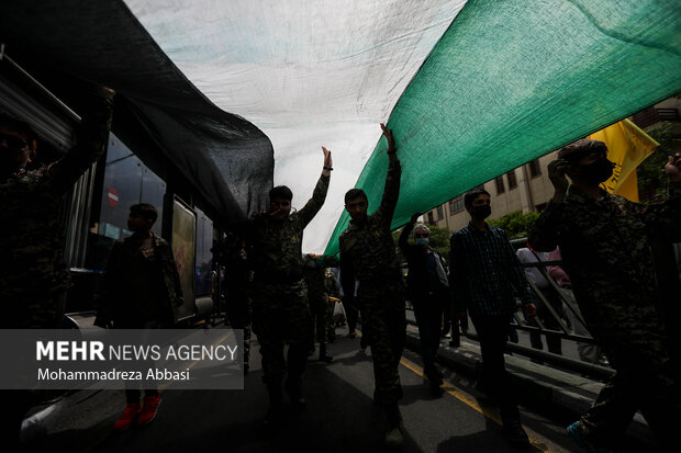 راهپیمایی روز جهانی قدس در تهران صبح جمعه ۹ اردیبهشت ۱۴۰۱ با حضور گسترده مردم برگزار شد