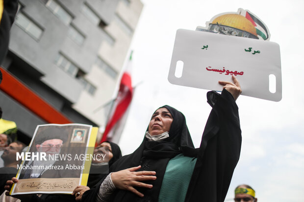 راهپیمایی روز جهانی قدس در تهران صبح جمعه ۹ اردیبهشت ۱۴۰۱ با حضور گسترده مردم برگزار شد