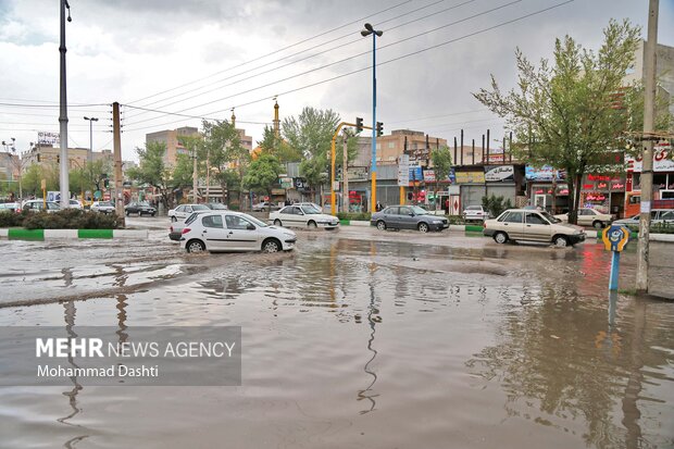 آب گرفتگی معابر در اردبیل