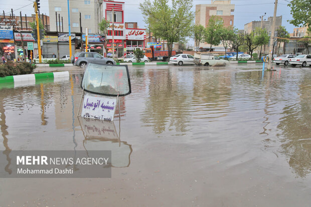 آب گرفتگی معابر در اردبیل