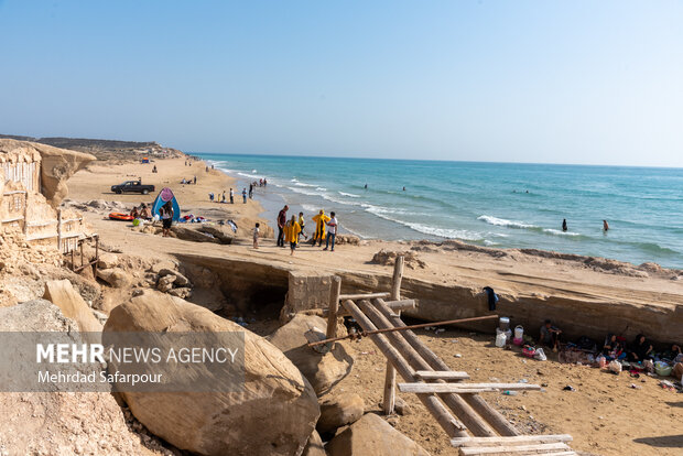 Pars Jonoubi beautiful beaches