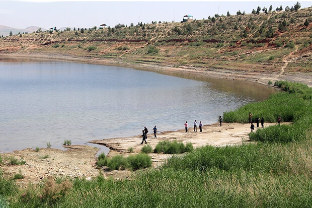 وضعیت دریاچه ملی بزنگان بحرانی و شکننده است