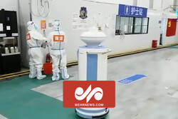 پرستاری از بیماران کرونایی مأموریت جدید ربات‌های هوشمند چینی