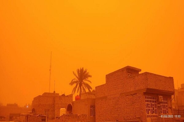 طوفان شدید گرد و غبار در کربلا+فیلم
