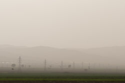 هوای البرز به خاطر گرد و غبار آلوده می‌شود