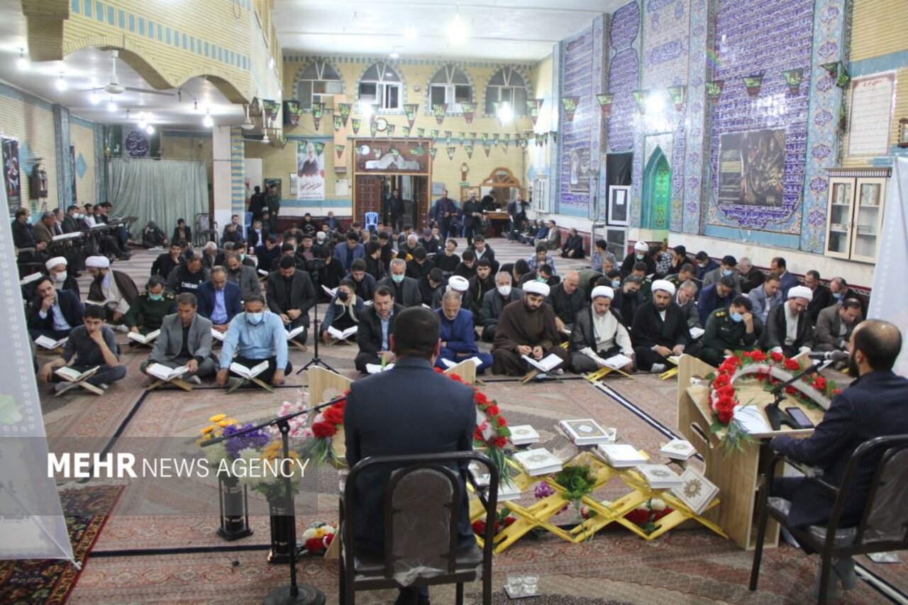 ۴۵۰ مراسم جزءخوانی و تفسیر موضوعی قرآن در استان اردبیل برگزار شد