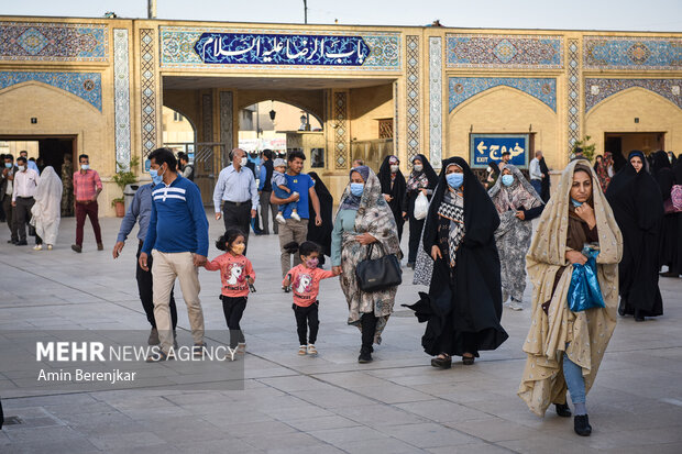 اقامه نماز عید سعید فطر در شیراز