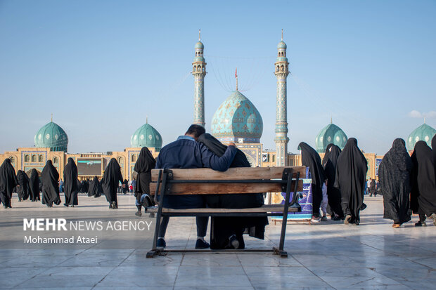 نماز  عید سعید فطر در مسجد مقدس جمکران