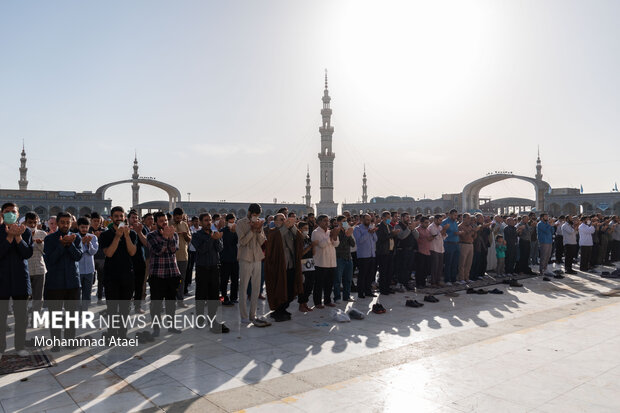 نماز  عید سعید فطر در مسجد مقدس جمکران