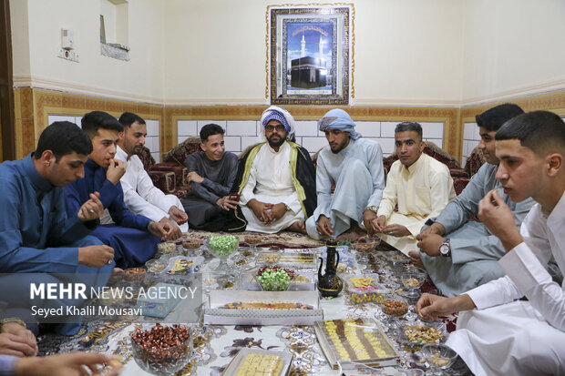 مراسم دید و بازدید عرب های خوزستان در روز عید فطر