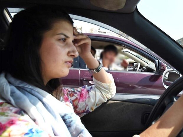 افغان طالبان نے خواتین کے ڈرائیونگ لائسنس ٹر پابندی عائد کردی