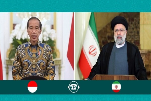 Iran, Indonesia presidents stress expanding relations