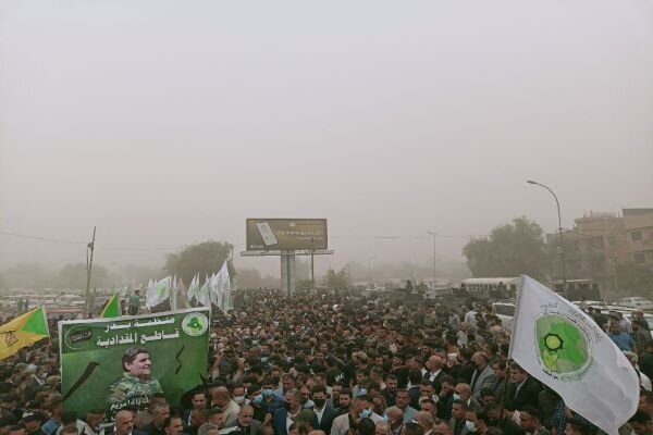 حضور گسترده مردم عراق در مراسم تشییع پیکر مقام سازمان بدر +تصاویر