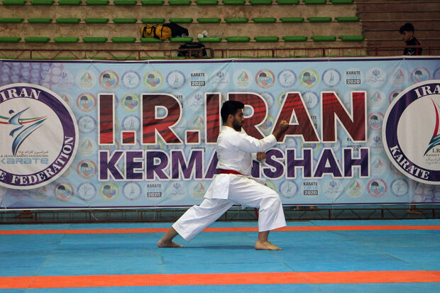 مرحله دوم لیگ کاراته وان در کرمانشاه درحال برگزاری است