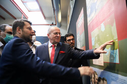 "The Trails of Hope” gallery opened in Tehran by Polish FM