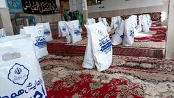 توزیع ۲ هزار دست لباس در خراسان شمالی بین نیازمندان