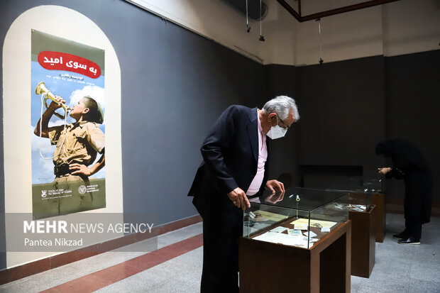 نمایشگاه عکس به سوی امید به مناسبت هشتادمین سالگرد ورود پ‏ناهندگان ‬لهستانی به ایران در فرهنگستان هنر  گشایش یافت